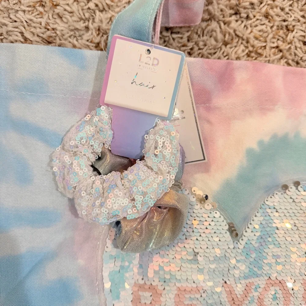 P.S. From Aeropostale Large Pastal Tie Dye Tote Bag 2PK Matching Hair Scrunchies